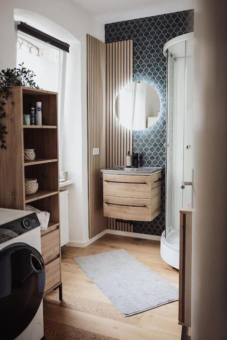 Cozy Dreams: Deluxe 2-Zimmer-Apartment -Kueche Nuremberg Exterior photo
