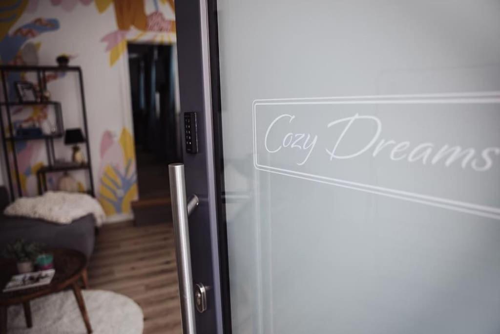 Cozy Dreams: Deluxe 2-Zimmer-Apartment -Kueche Nuremberg Exterior photo